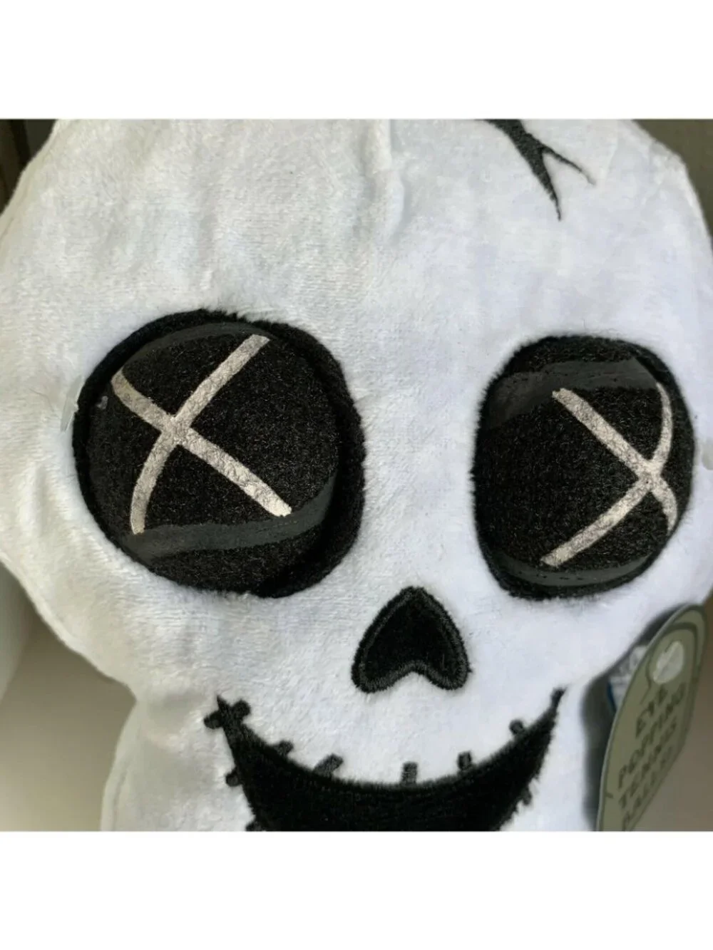 Bark Box Halloween Dog Chew Toy Fetch Eye Pop Skeleton Tails Boneyard Balls 3 Pc